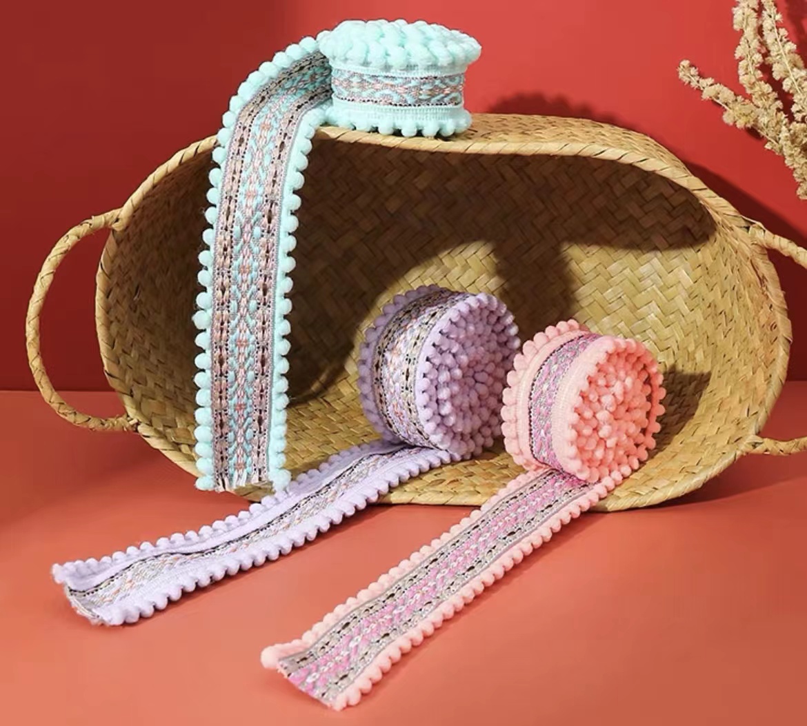 3.8cm colorful fur ball lace