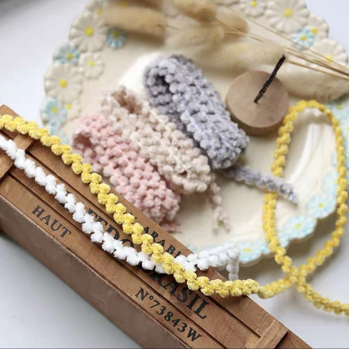 0.6cm chenille earband